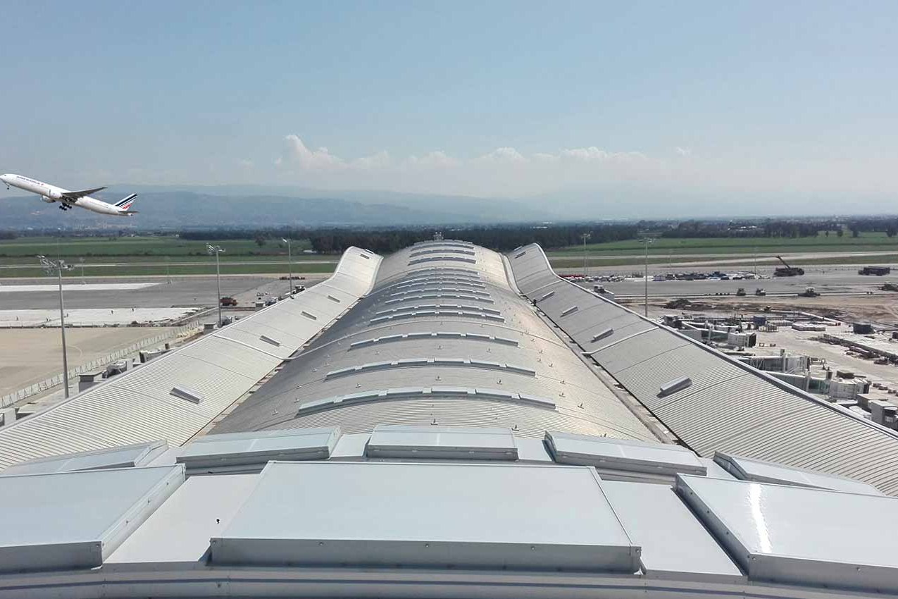 Airport Algiers Dachsystem