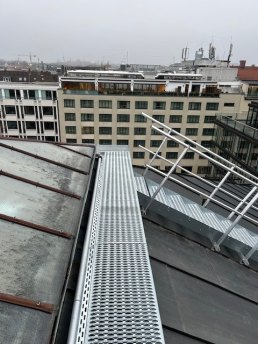 ROOFWALK mit ROOFSTEP